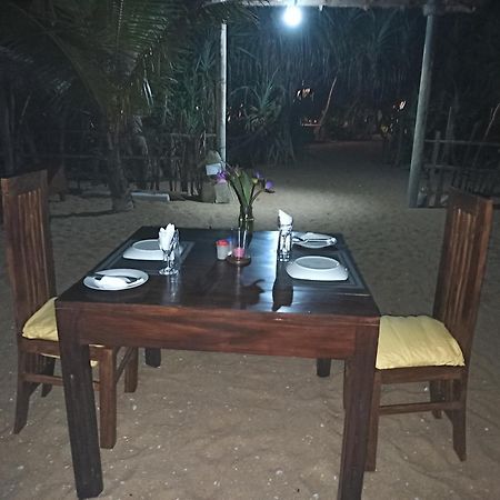 Ravana - Beach Cabanas Hikkaduwa Exterior foto